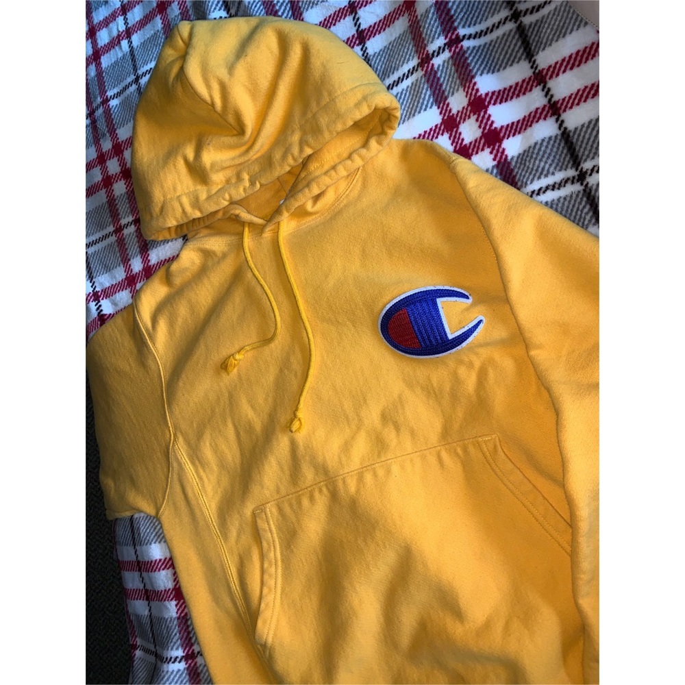 🎉 Champion Golden Yellow Hoodie 🎉